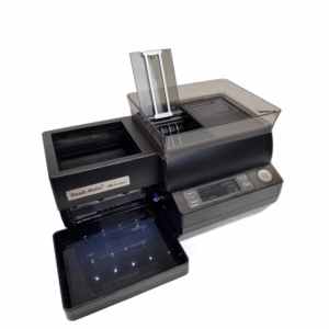 Display en bedieningspaneel van de Hawkmatic HK-6 Smart sigarettenmachine